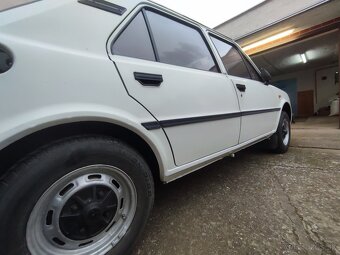 Skoda 105 L v povodnom stave - 8