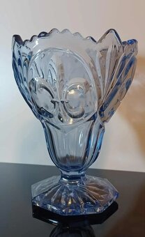 Modrá sklenená váza Josef Inwald - 8