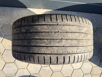 275/45 R21 a 315/40 R21 Kumho - 8