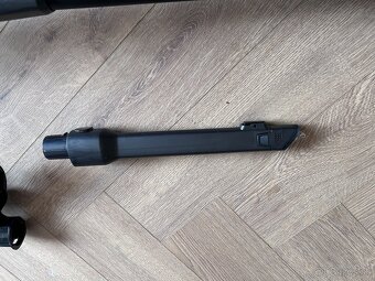 Tyčový vysávač ETA Sonar - 8