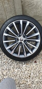 Superb 3 Trinity r19 - 8