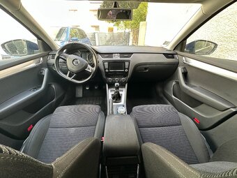 Skoda Octavia - 8