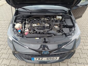 Toyota Corolla 2.0 Hybrid - 8