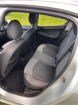 Peugeot 206 - 8