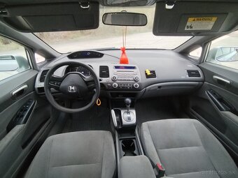 Honda Civic 8g automat americka verzia - 8
