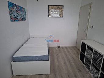 3-IZB BYT, RUŽINOV . - 8