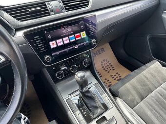 Superb Combi 2,0 TDI 110kw Facelift Virtual Full LED Top sta - 8