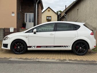 Seat Leon Cupra R310 2.0TFSI 1of200 White Edition Swiss - 8
