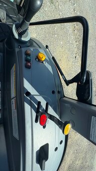 Traktor TYM5025Ch A/T  +fekál s DPH - 8