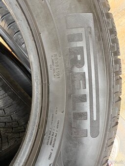 ZIMNÉ PNEU PIRELLI 215/65 R17 - 8
