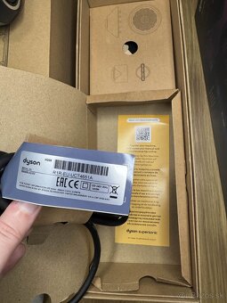 Dyson Supersonic fén na vlasy - 8