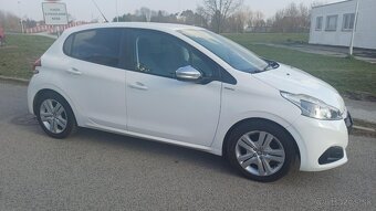 Peugeot 208 6/2018 Nová TK+EK do 2/2028 - 8