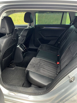 Skoda Superb 2.0 TDI JOY PLUS - 8