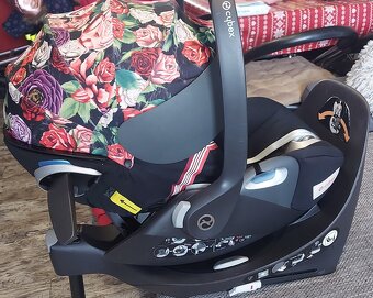 Autosedacka Cybex Cloud Z I-size Spring Blossom Dark s bazou - 8