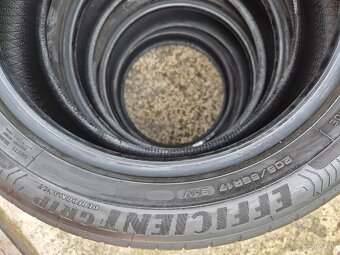 Letné pneumatiky 205/55 r17 91V Good Year - 8
