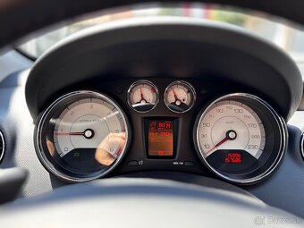 Peugeot 308 1.6 hdi automat - 8