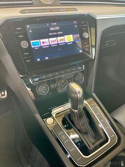 Volkswagen Passat 2.0 TDi dsg R-line - 8