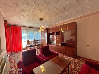 Veľký rodinný dom v centre obce Pobedim, pozemok 807m2 - 8