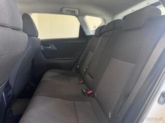 Toyota Auris 1.8 I VVT-i Hybrid - 8