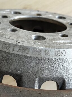 BMW Brembo 870/880 - 8