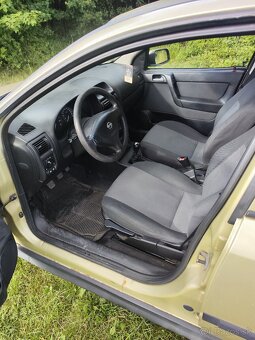 Opel Astra - 8