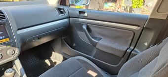Predám Volkswagen golf 5 combi - 8