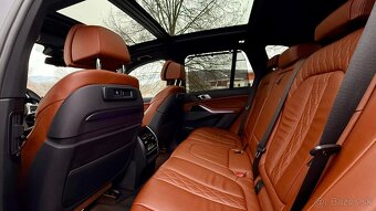 BMW X5 XDrive M50d A/T - 8