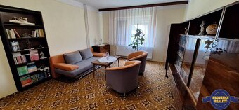 PREDAJ: Rodinný dom so záhradkou, garáž - BRESTOVEC, okr. K - 8