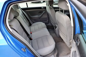 Volkswagen Golf 2.0 TDI Sportline - 8