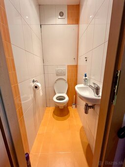 Na PREDAJ / Železníky / Užhorodská / 2 izbový byt - 52m2 - 8