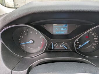 Ford Focus 1.6 Duratec Ti-VCT Classic X - 8