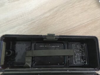 Telefon - 8