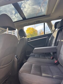 VW Golf 1.6 TDI VARIANT - 8