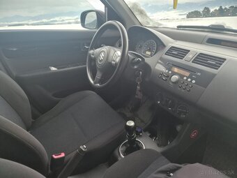 Predám Suzuki Swift 4x4 - 8