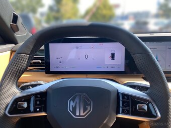 MG Nové HS 1,5 TGI 7AT Exclusive - 8