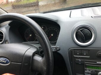 Ford fusion 1.4 i - 8