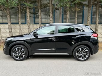 HYUNDAI TUCSON 1.6 CRDI PREMIUM A/T / 1.MAJITEĽ / SK AUTO - 8