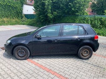 Volkswagen GOLF VI - 8