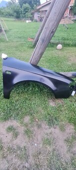 Predám blatník audi a4 b7 - 8