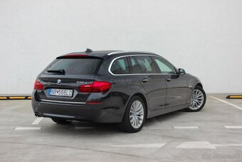BMW Rad 5 530XD F11 Luxury 2016 - 8
