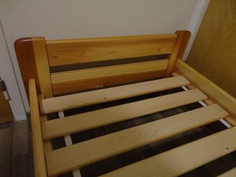 Drevená Posteľ + madrac - jednolôžková - 8