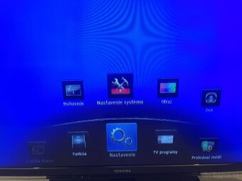 Toshiba TV 32RL938 pokazené asi LCD na opravu/ diely - 8