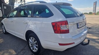 ŠKODA OCTAVIA COMBI 1.6 TDI - 8