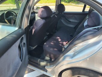 Seat Toledo 2 1.6 16v - 8