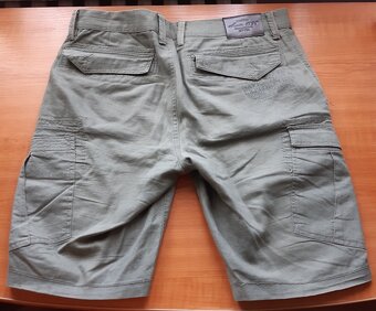 Panske kratke nohavice vel. M, Quechua a C&A - 8