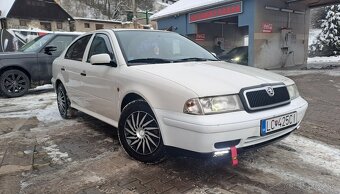 Škoda octavia 1.6 55kw - 8
