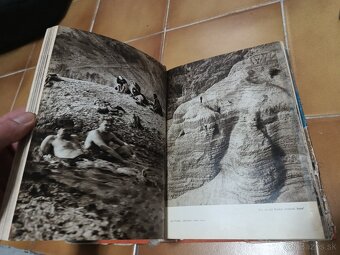2x Hanzelka, Zikmund: Medzi dvoma oceánmi 1961, Tisíc a dve - 8
