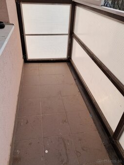 na PREDAJ 3-izb. byt s loggiou v centre Šamorína. - 8
