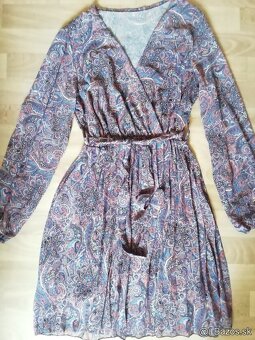 Nove talianske saty 2 x - 8