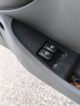Renault Kangoo 1,5dci r.v 2006 - 8